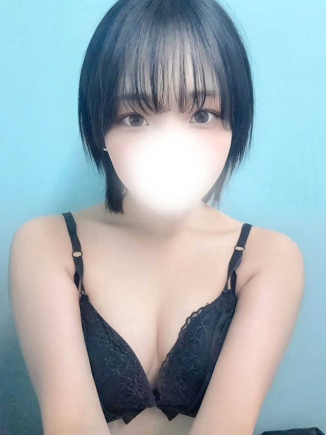 つきな（デザインプリズム新宿）