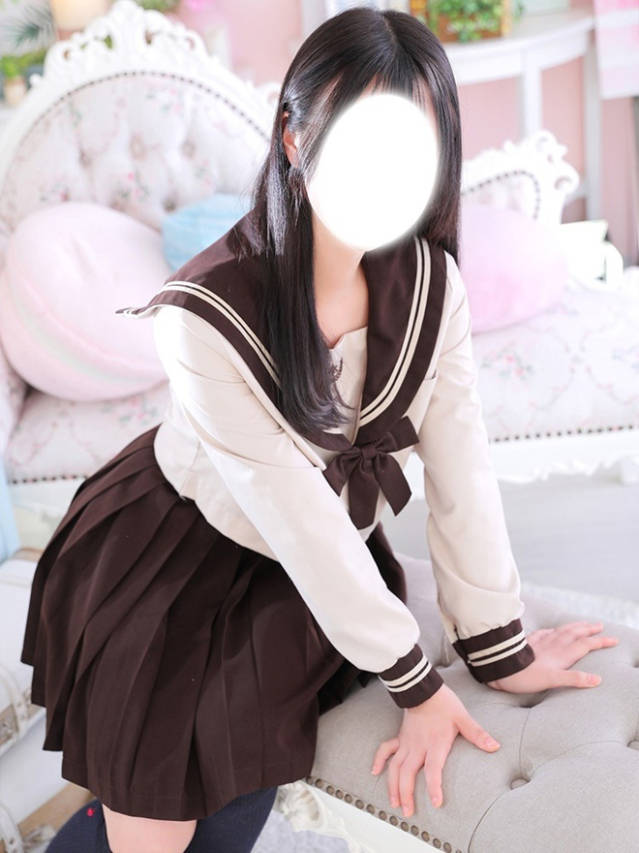 あやか（デザインプリズム新宿）