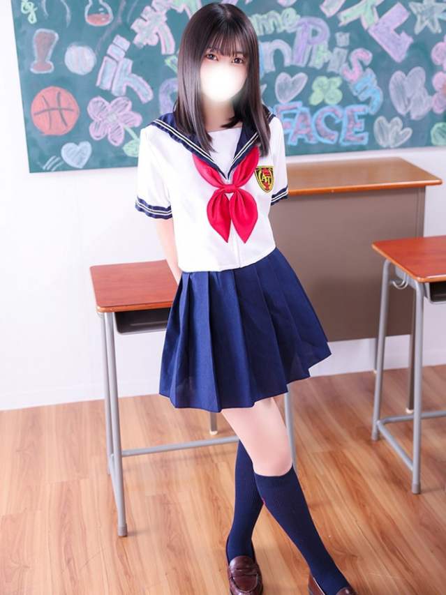 れい（デザインプリズム新宿）