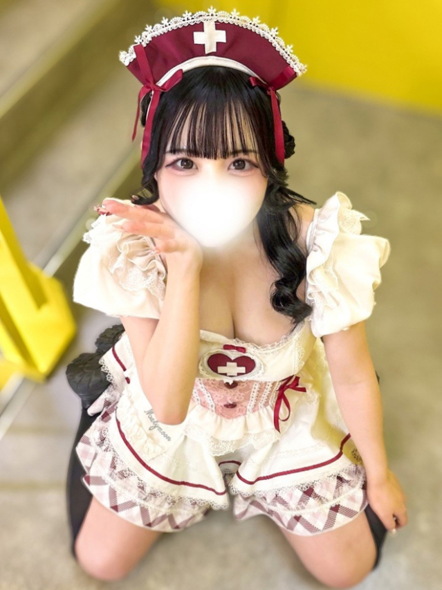 もな（デザインプリズム新宿）
