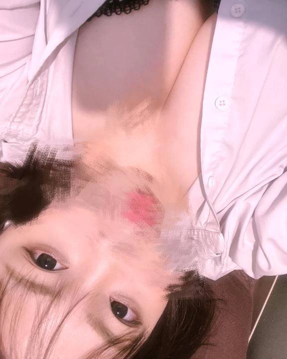 16時〜です𖤐ˊ˗