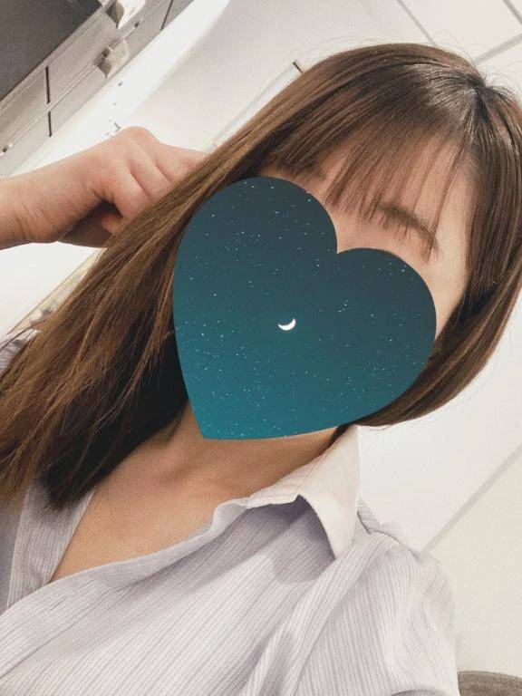 出社しております♡