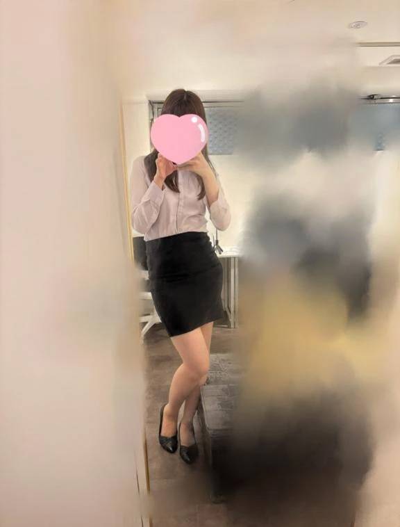 明日12時から♡