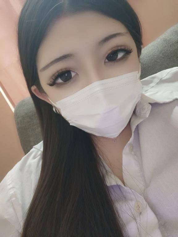 出社しております！