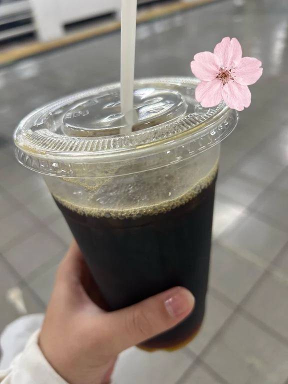 花咲さき（e女商事 池袋オフィス）