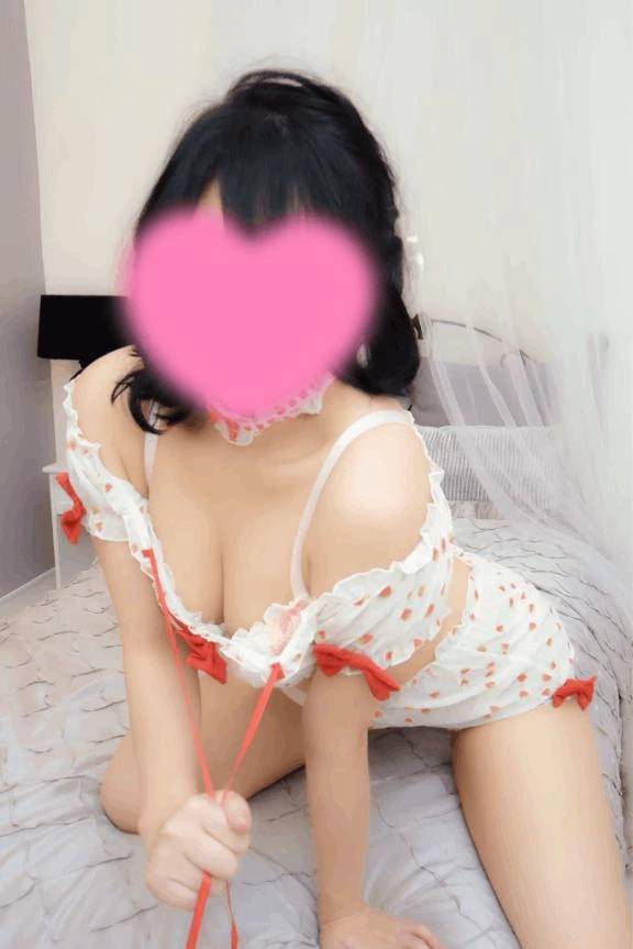 巨乳はEカップから！！！！