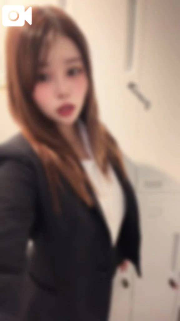 本日12:00-17:00出社❣️