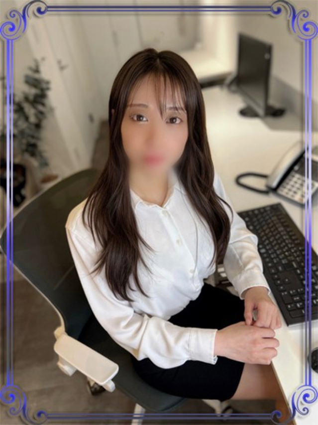 吉田あけみ（e女商事 池袋オフィス）