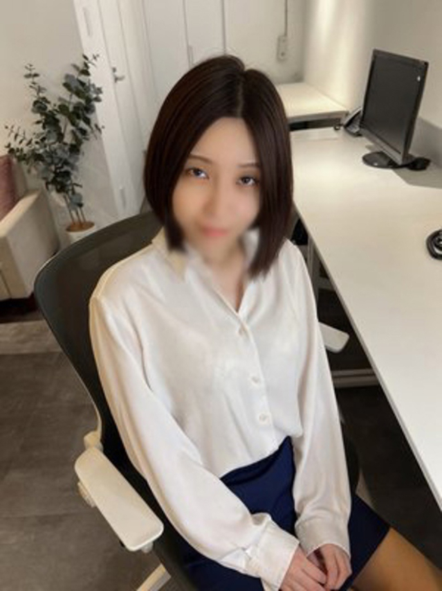 三井りこ（e女商事 池袋オフィス）