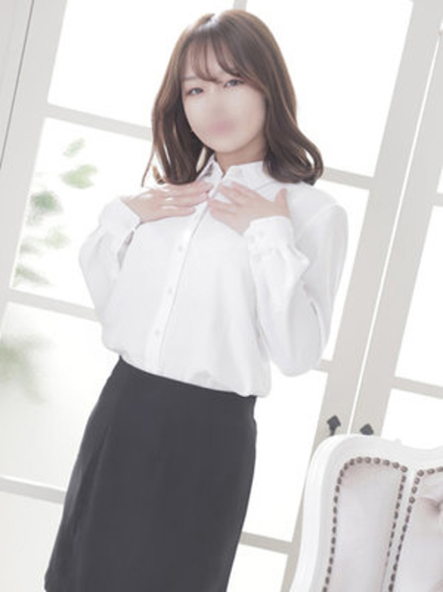 真島ゆか（e女商事 池袋オフィス）