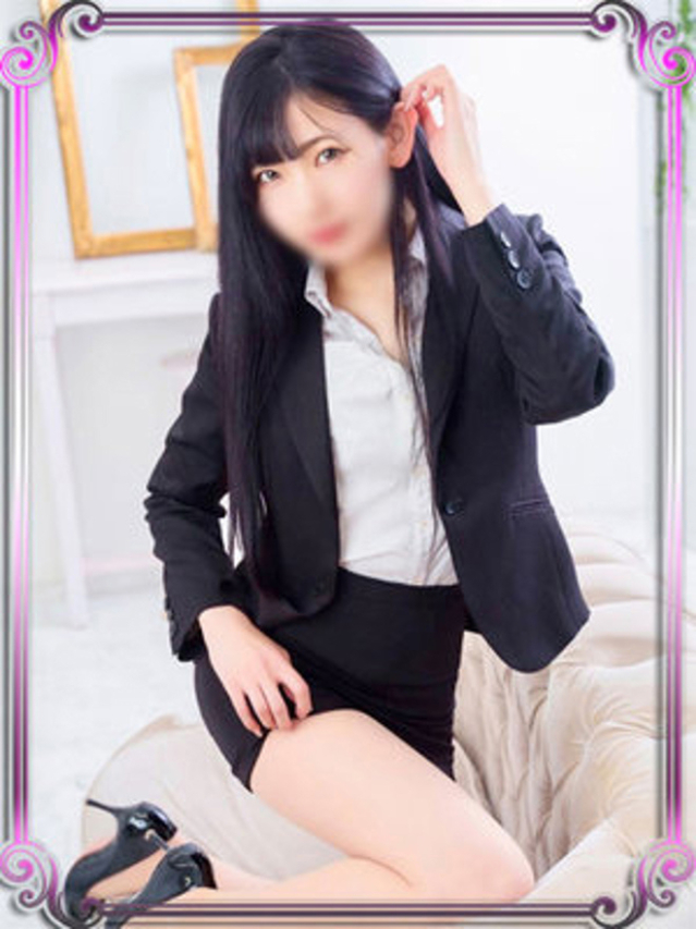 上田あいか（e女商事 池袋オフィス）
