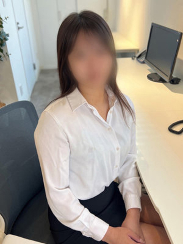 武田れな（e女商事 池袋オフィス）