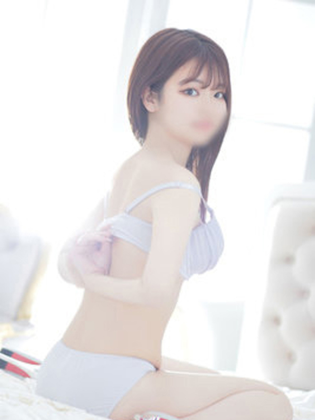 椿らん（e女商事 池袋オフィス）