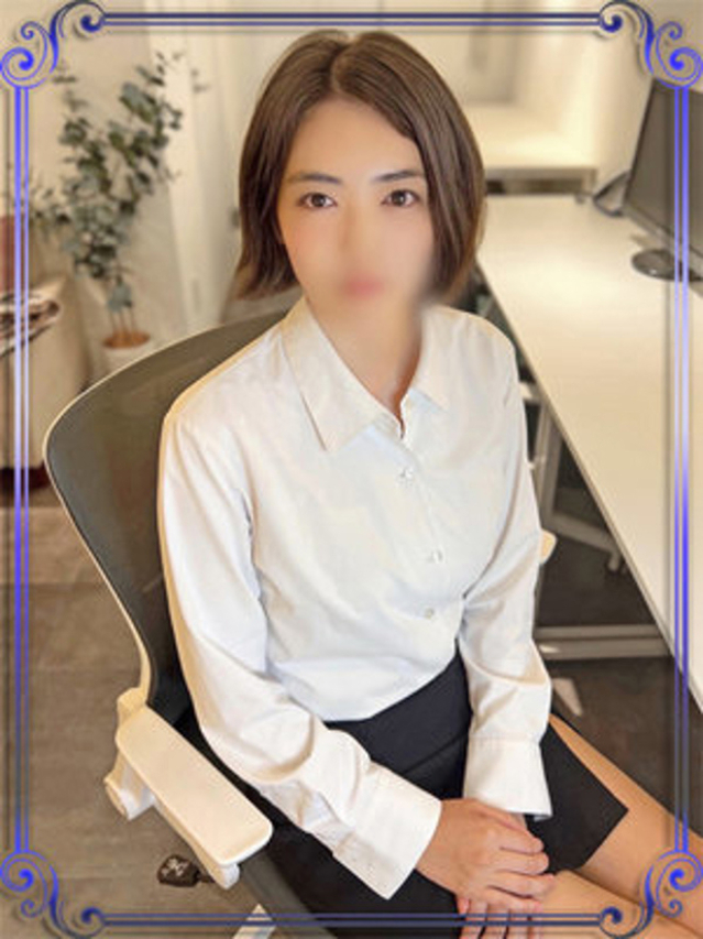 小島もこ（e女商事 池袋オフィス）