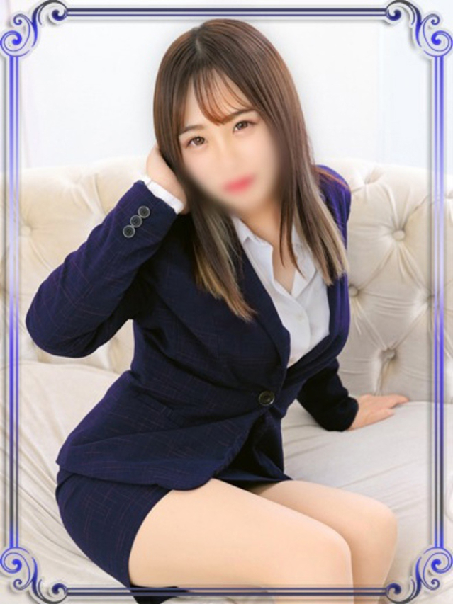 黒咲せな（e女商事 池袋オフィス）