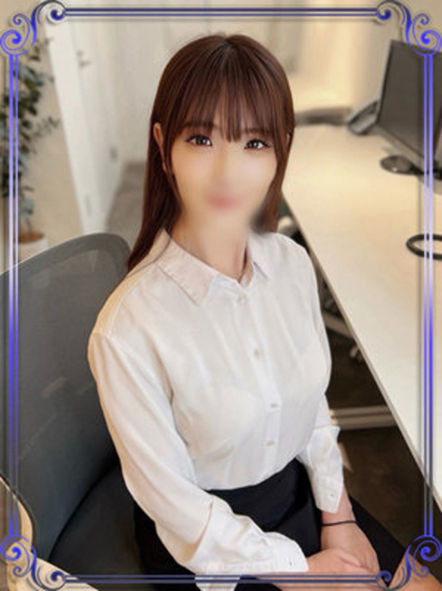 石原はるな（e女商事 池袋オフィス）