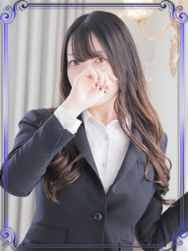 藤崎みりあ（e女商事 池袋オフィス）