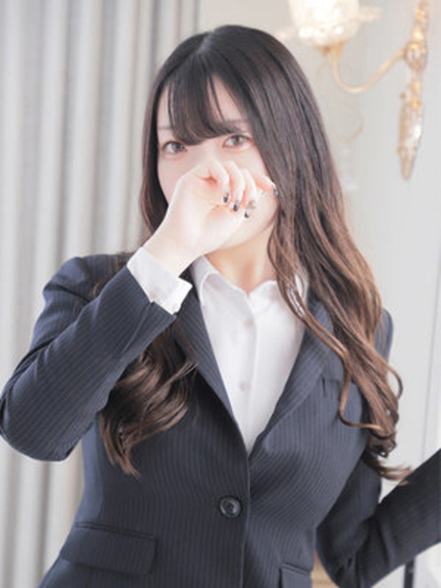 藤崎みりあ（e女商事 池袋オフィス）