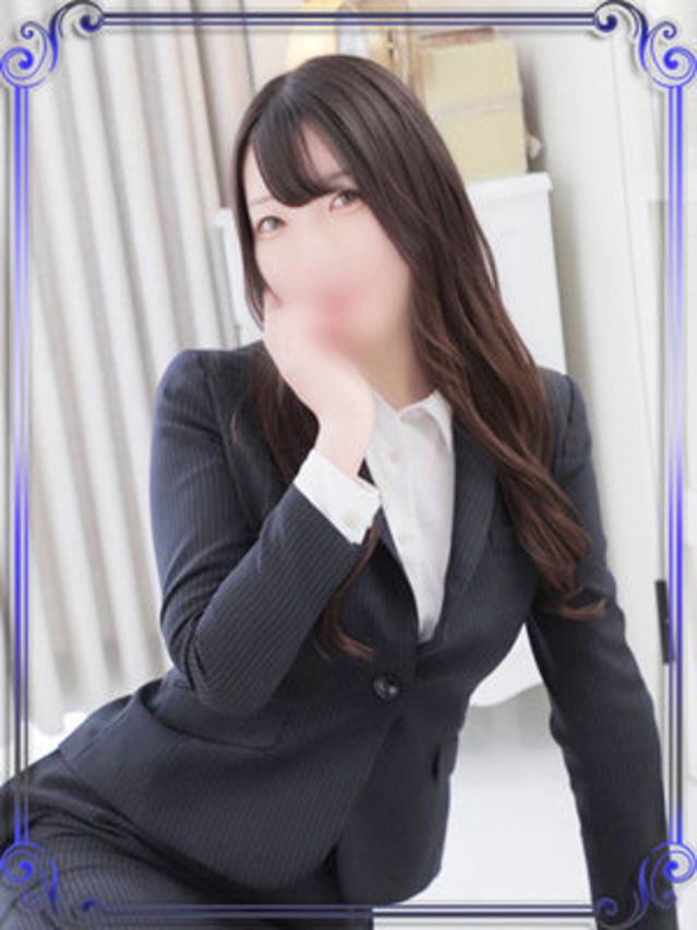 藤崎みりあ（e女商事 池袋オフィス）