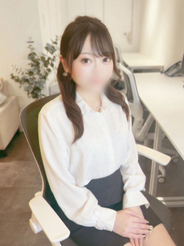 一ノ瀬なみ(e女商事 池袋オフィス)