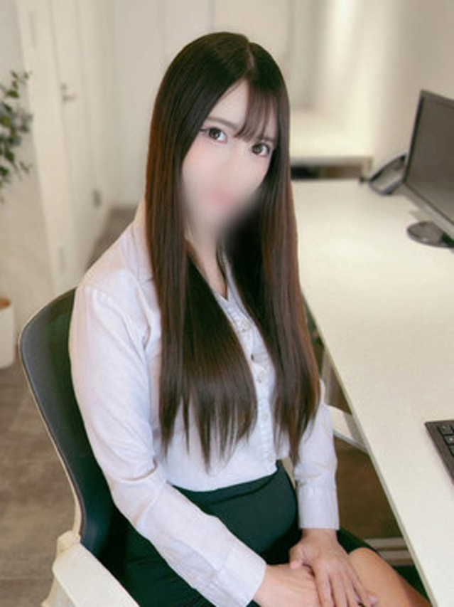 藤宮おとは（e女商事 池袋オフィス）