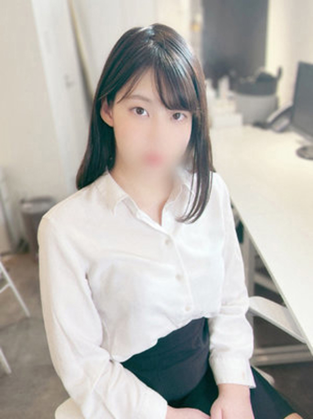 高嶺ゆま（e女商事 池袋オフィス）