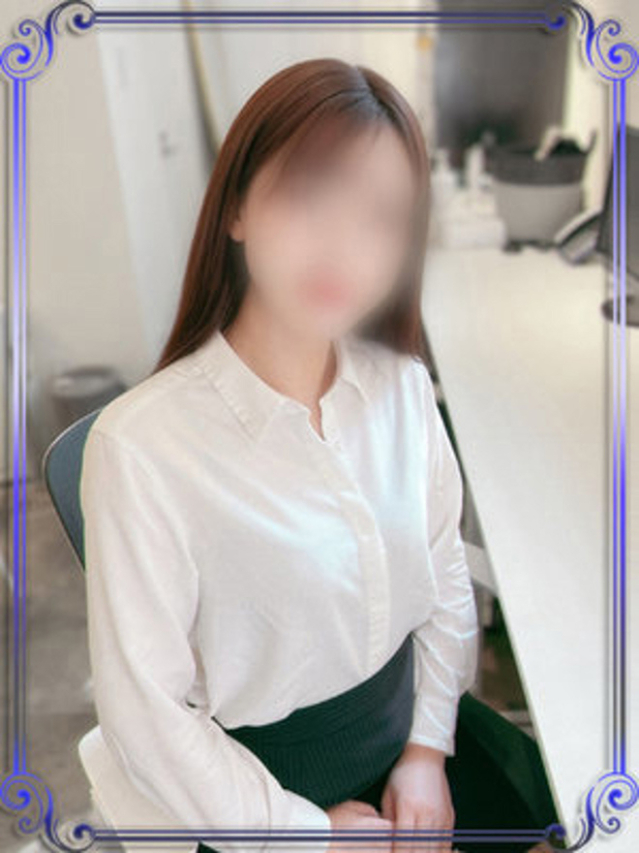 桜庭ひかり(e女商事 池袋オフィス)