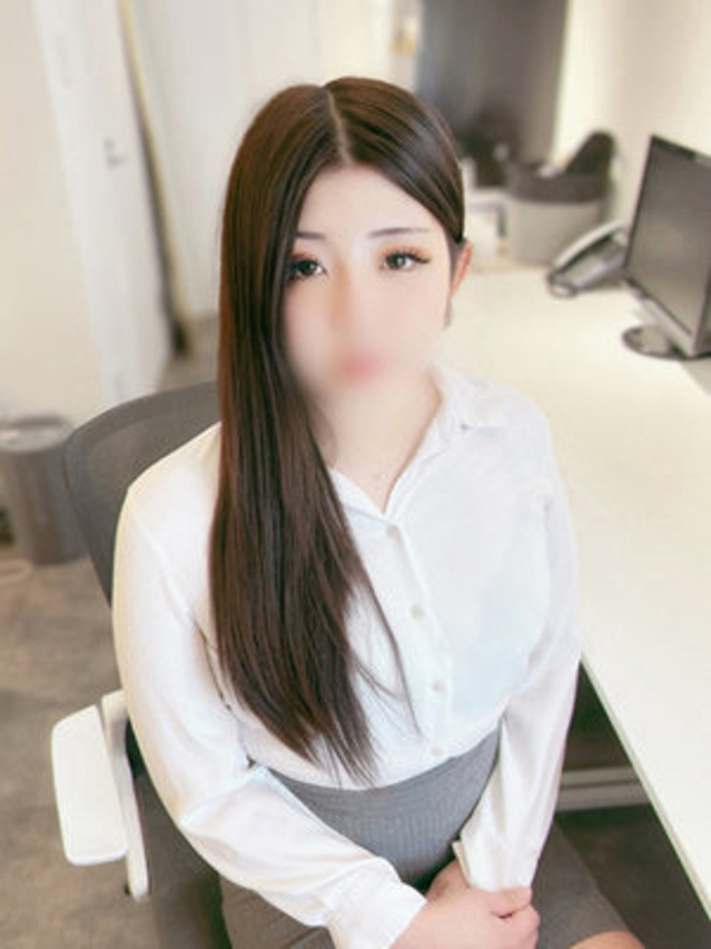 久我さやか（e女商事 池袋オフィス）