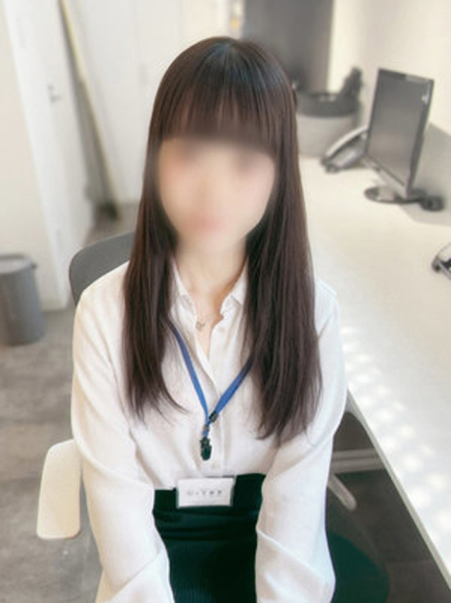 冴島すず(e女商事 池袋オフィス)