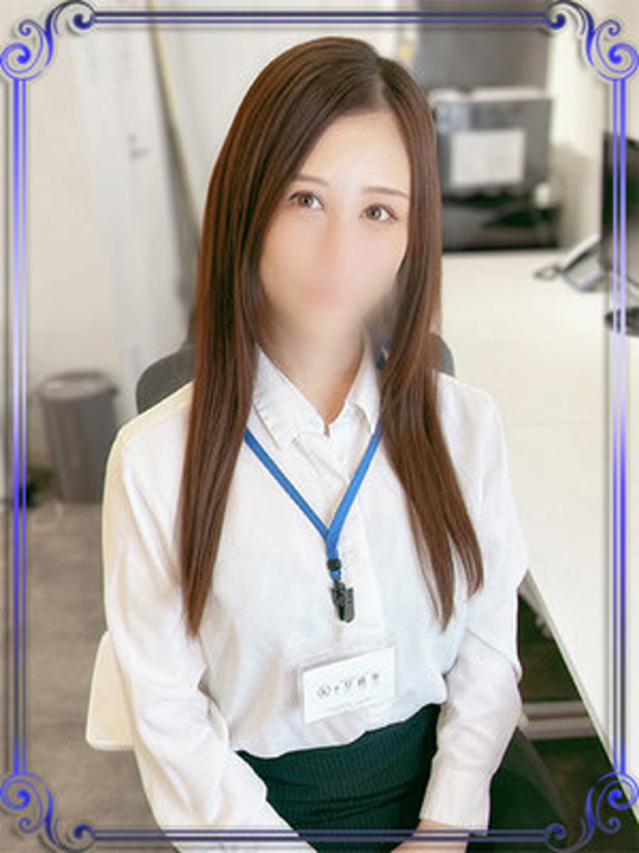 雨宮ちひろ（e女商事 池袋オフィス）