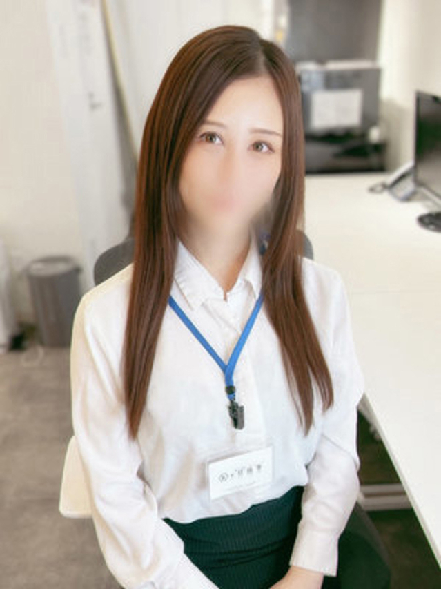 雨宮ちひろ(e女商事 池袋オフィス)