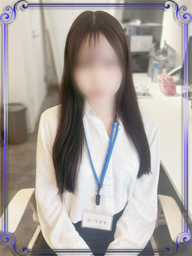 七瀬あげは(e女商事 池袋オフィス)