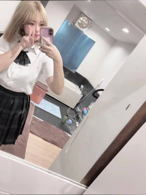 鏡越しꉂ🤗