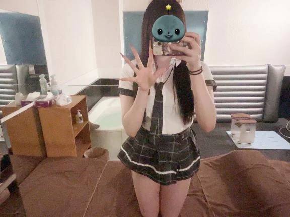 ⊂( •ω•     ) お手