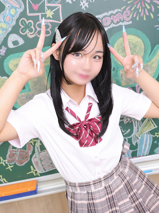 りな（エデン）