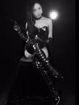 KOZUE女王様