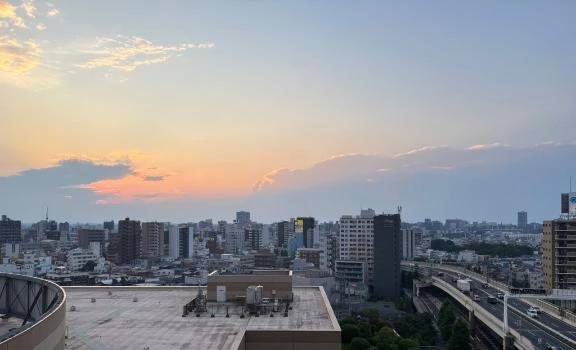 池袋の空
