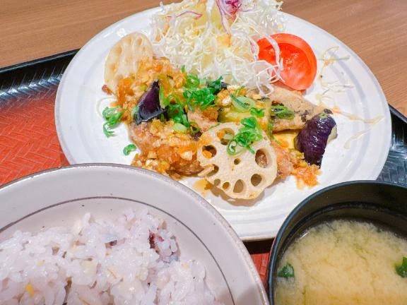 お昼ごはん