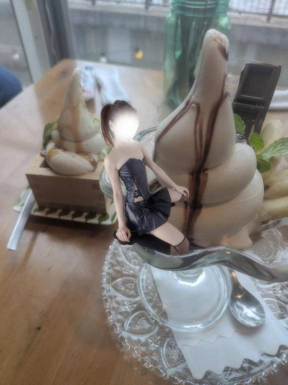 暑くて溶けちゃう。。🍨