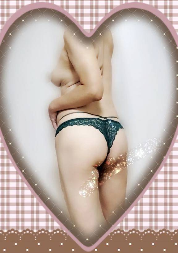 なでなで⋯🍑