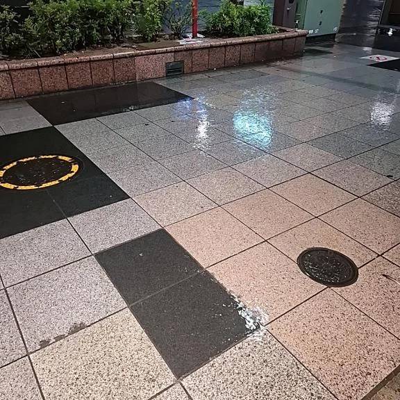 雨と強風