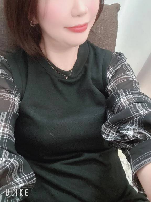 いま〜す🙋‍♀️✨️