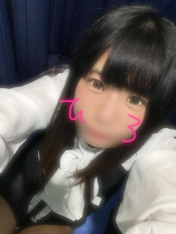 きゅん(✽︎´ཫ`✽︎)