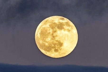 フルムーン