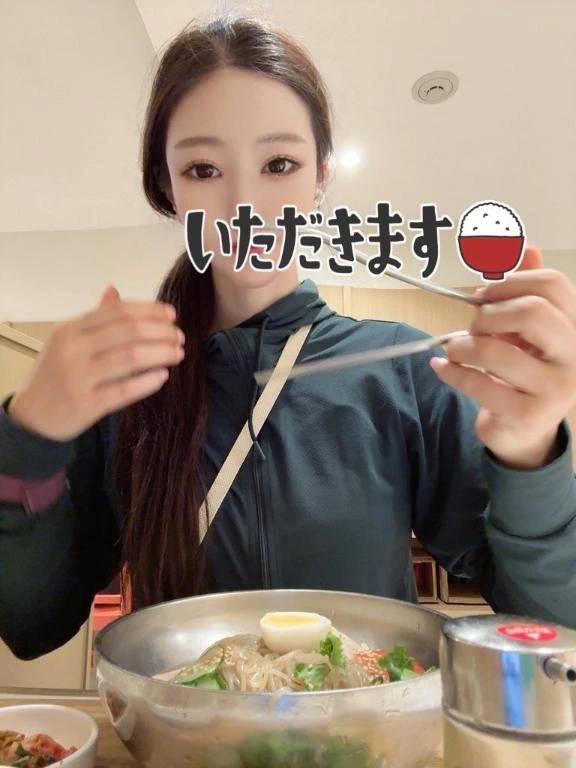 🍌お腹空いたけど我慢我慢🍌