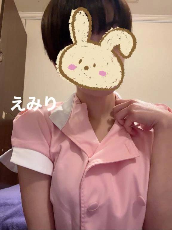 出勤しております🙇