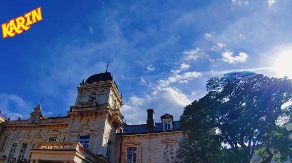 目的なく歩くのも好き