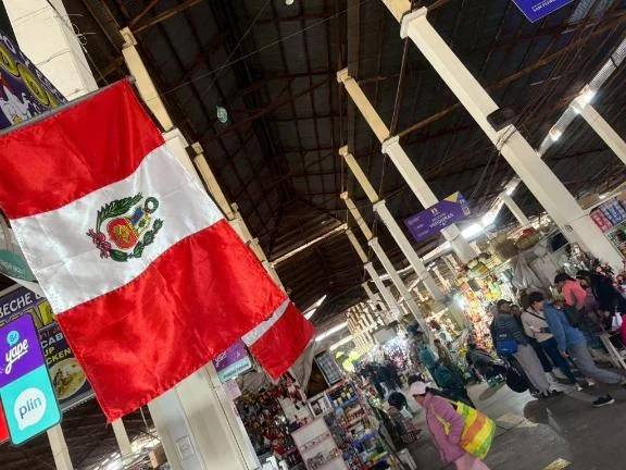 ペルーの市場で