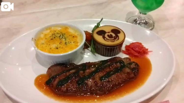 深夜の飯テロ🏰✨✨