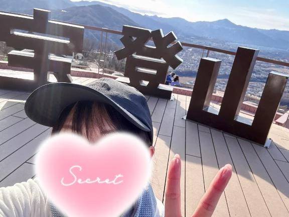 さむくてゆびがしぼしぼになってるよ✌︎( *´ω`* )/♪